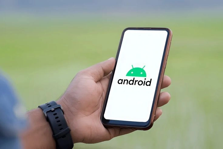 android-smartphone-ai-assistant-eu-regulation