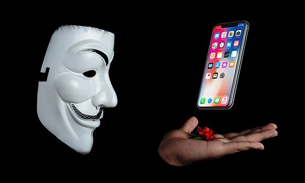 pegasus-spyware-iphone-cyber-surveillance-attack